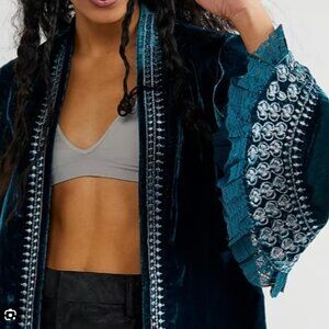 NWT Free People Scarlett Velvet Bed Jacket – TEALE / BLUE / CYAN